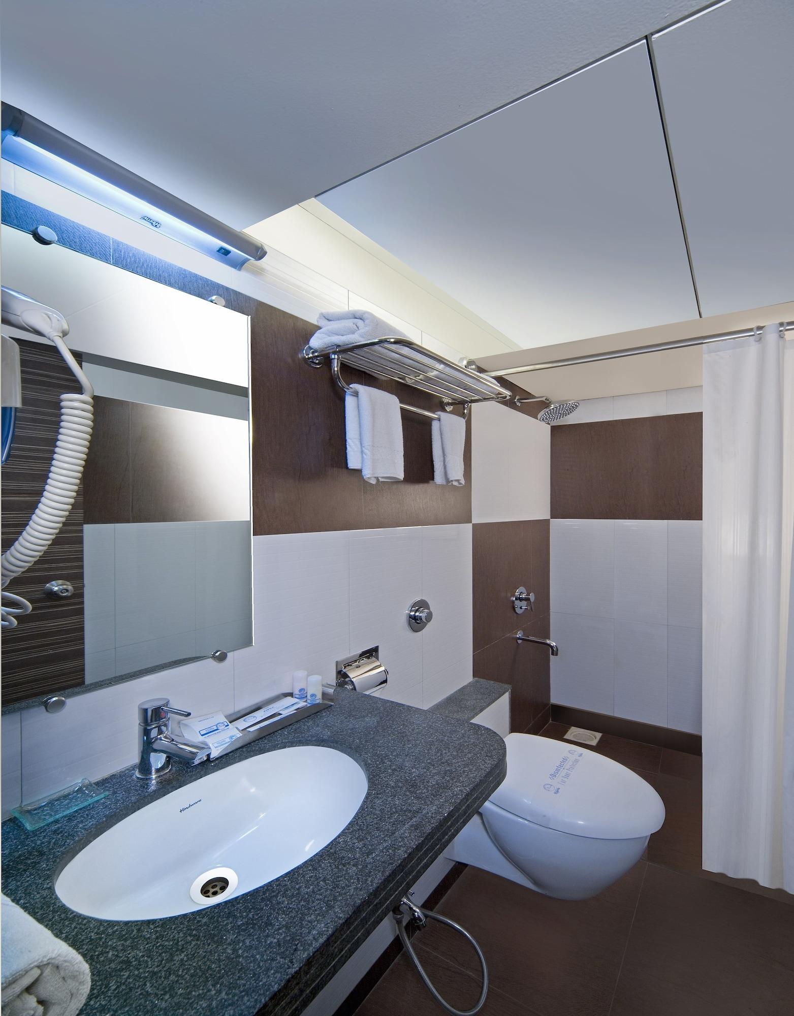 Kapila Business Hotel Пуне Екстер'єр фото