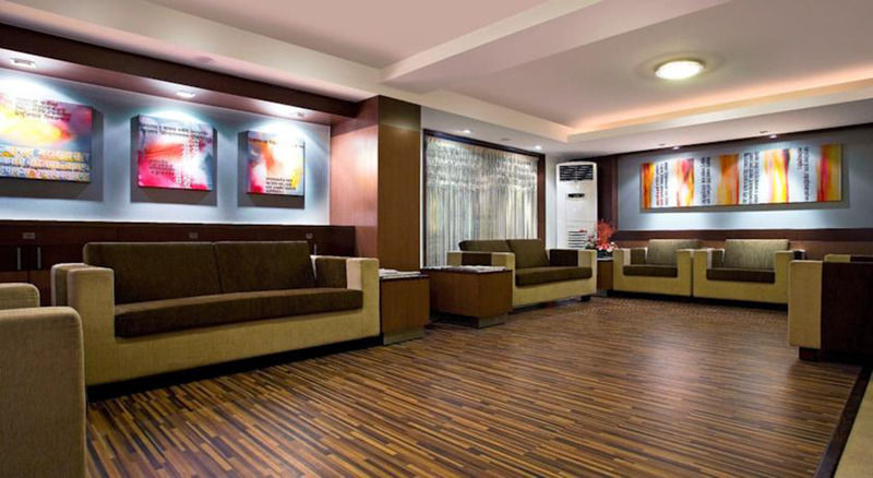 Kapila Business Hotel Пуне Екстер'єр фото