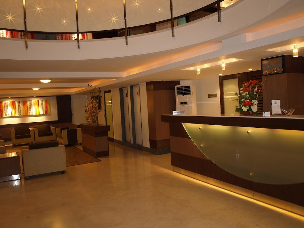Kapila Business Hotel Пуне Екстер'єр фото