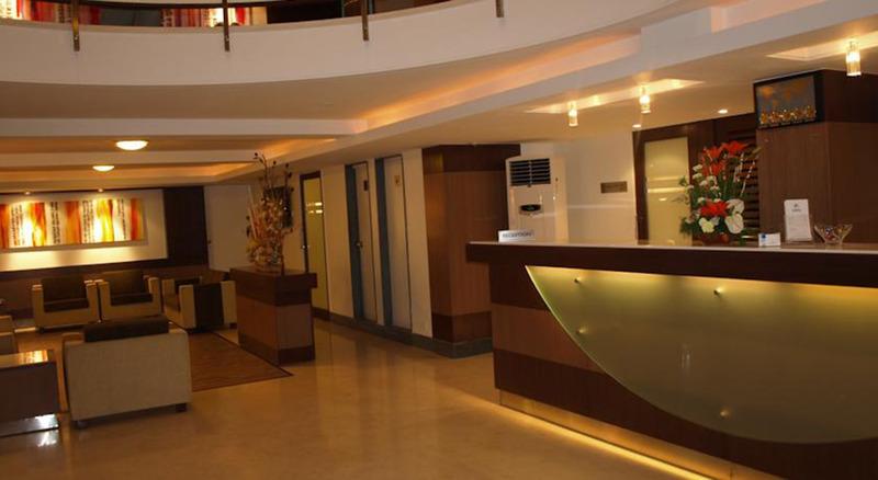 Kapila Business Hotel Пуне Екстер'єр фото